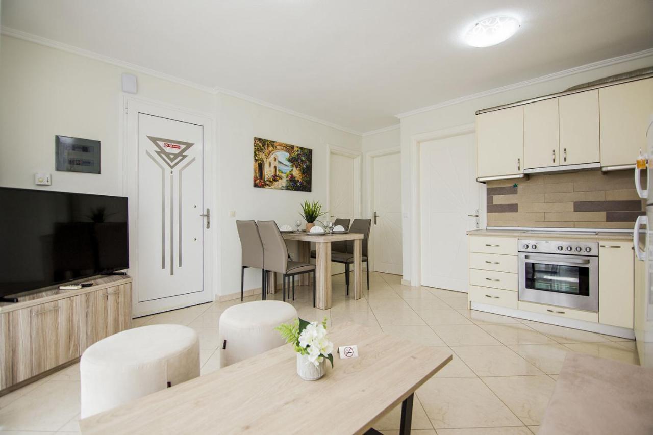 Kasta Bnb Ofrínion Esterno foto