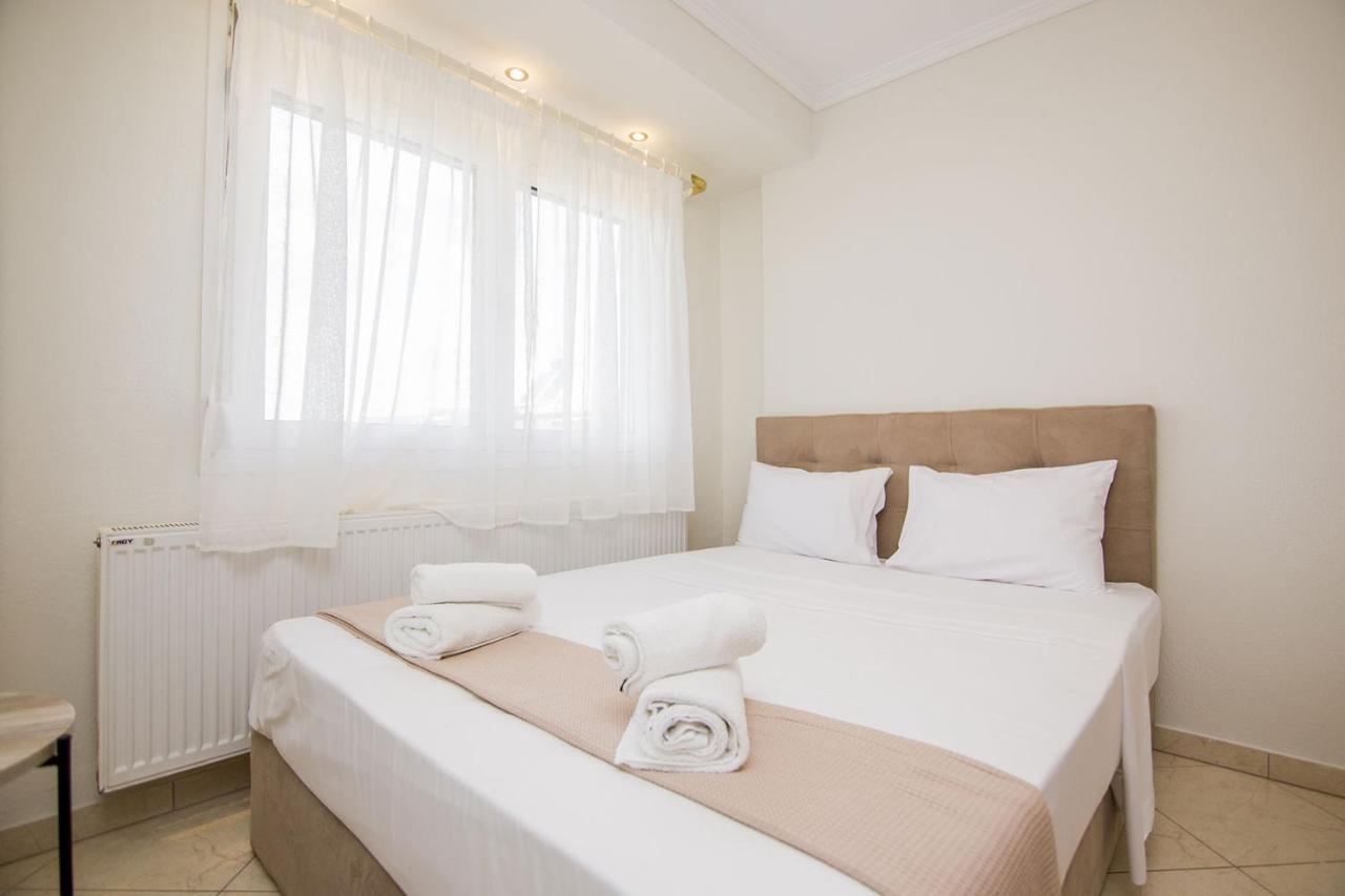 Kasta Bnb Ofrínion Esterno foto