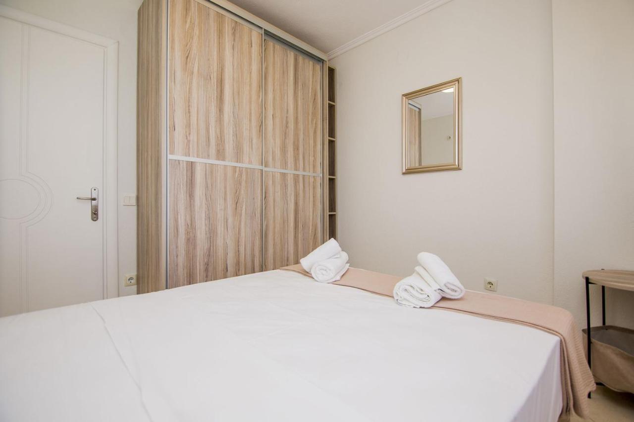 Kasta Bnb Ofrínion Esterno foto